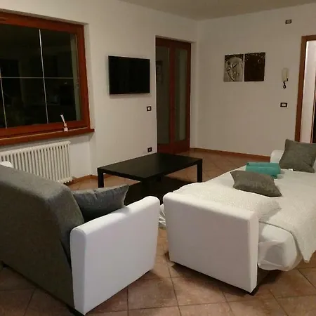 Сasa de vacaciones The Sisters' House Lake Garda Malcesine